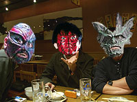 �V���̃O���[�g���^�ŋ���